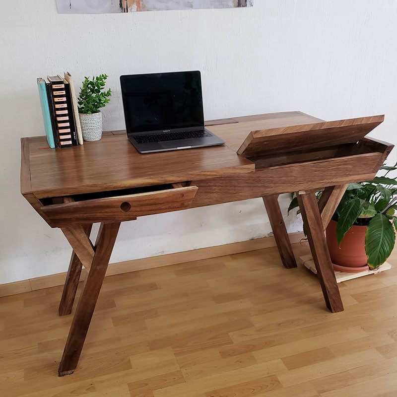 Escritorio Ágatha 1.40