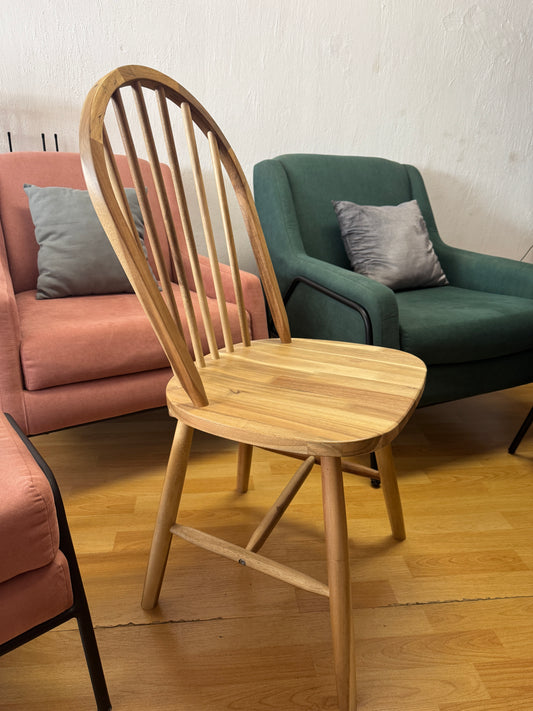 2 Sillas de Madera sólida
