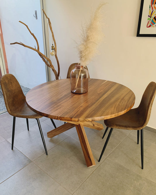 Mesa de comedor Redonda patas cruzadas Madera Natural con sillas Ante