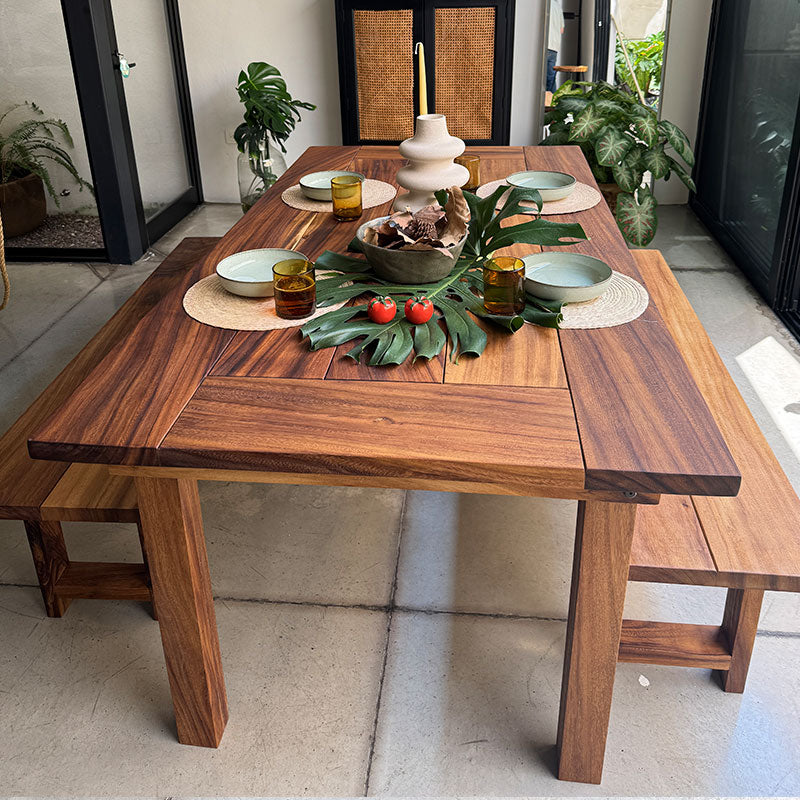Mesa pÍcnic con hieleras de Madera de Parota *con bancas