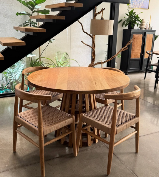 Mesa de comedor Redonda tipo Jaula madera Rosa morada *con sillas