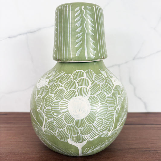 Botellón de barro bruñido 16cm