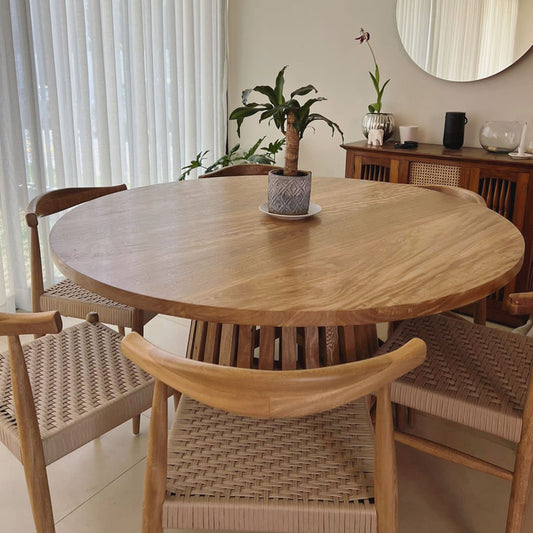 Mesa de comedor Redonda tipo Jaula madera Rosa morada *con sillas